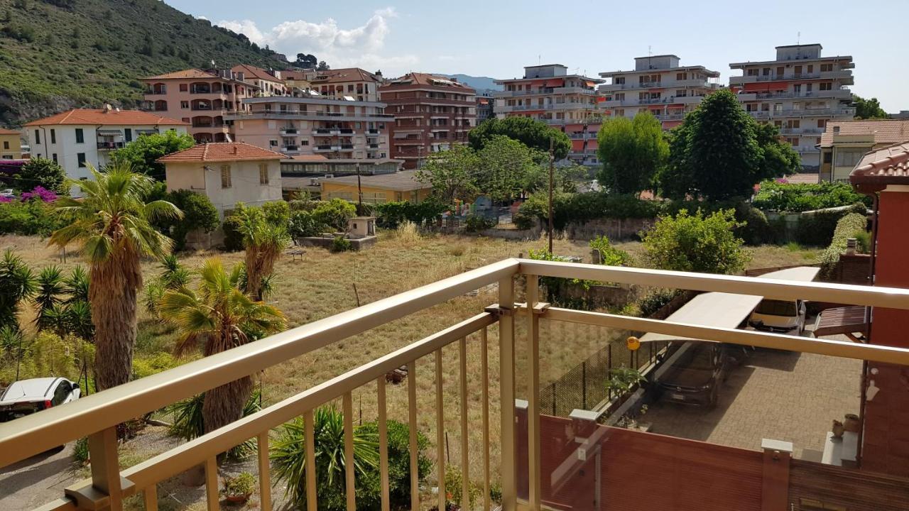 Casalmare Via Asse Lägenhet Ventimiglia Exteriör bild