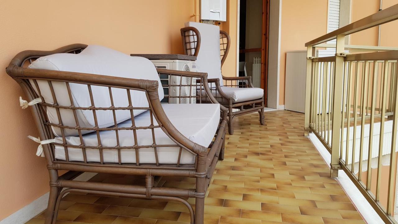 Casalmare Via Asse Lägenhet Ventimiglia Exteriör bild